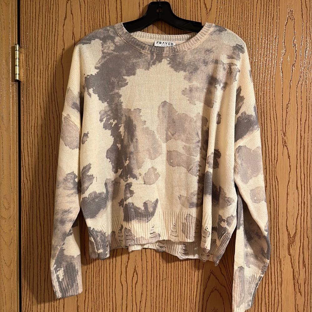 Frayed Women’s Sweater